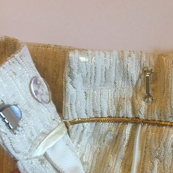 Forever 21 Gold Foil Hot Short - Picture 4 of 4